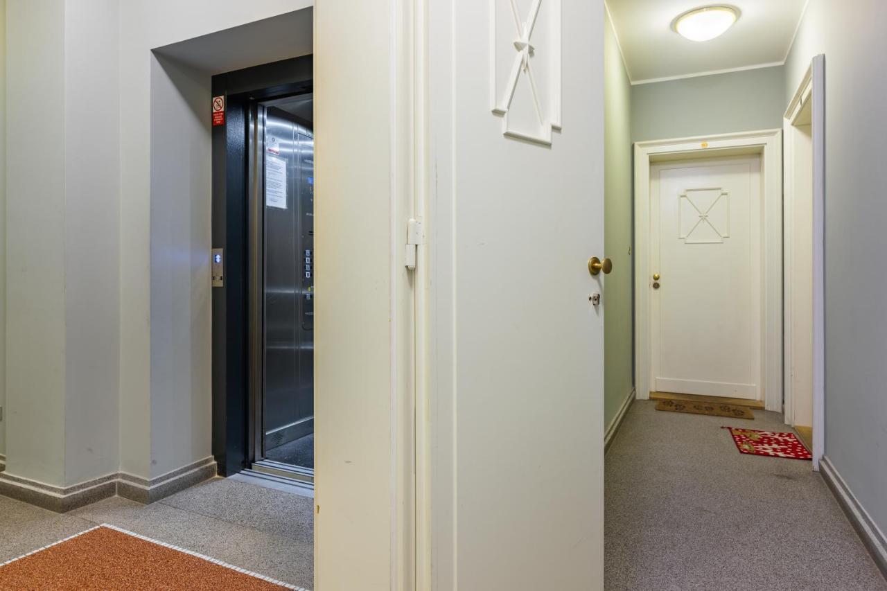 Dlouha Palace - Live In One Of The Streets Apartment Prague